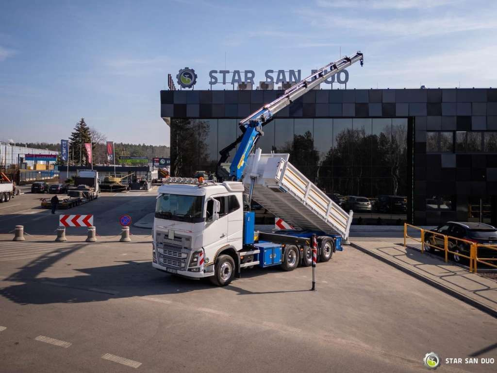 Volvo FH 16.550 8x4 Palfinger PK 34002-SH Crane Kippe - Kranbil: bilde 3 Volvo FH 16.550 8x4 Palfinger PK 34002-SH Crane Kippe - Kranbil: bilde 3