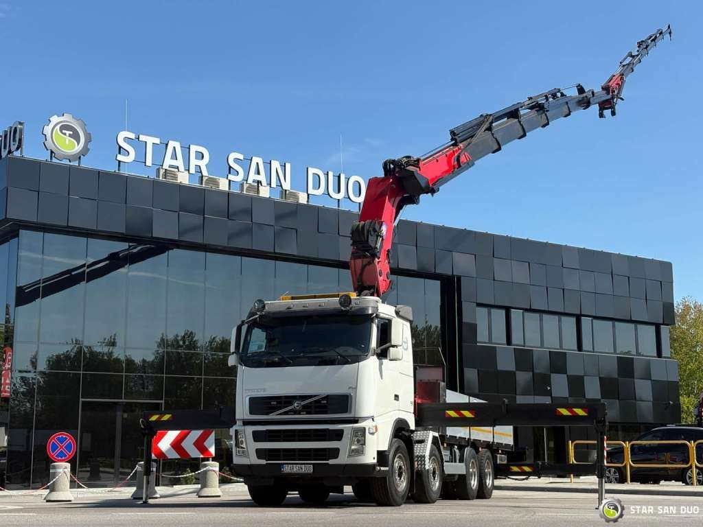 Volvo FH 520 8x4 HMF THOR K6 Fly Jib Euro 4 Winch - Kranbil: bilde 1 Volvo FH 520 8x4 HMF THOR K6 Fly Jib Euro 4 Winch - Kranbil: bilde 1
