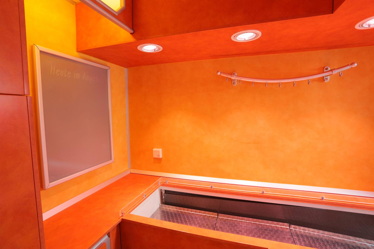 Wochenmarktmobil BORCO HÖHNS - Matbil: bilde 2 Wochenmarktmobil BORCO HÖHNS - Matbil: bilde 2