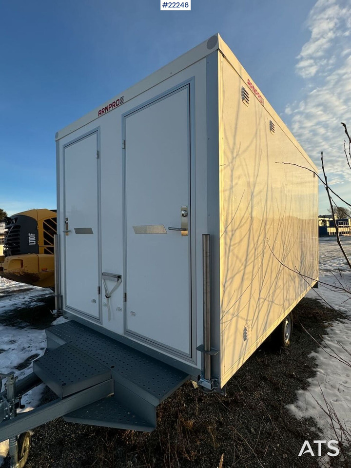 Arnpro Hjulbrakke m/ oppholdsrom og toalett - Container og brakker: bilde 4 Arnpro Hjulbrakke m/ oppholdsrom og toalett - Container og brakker: bilde 4
