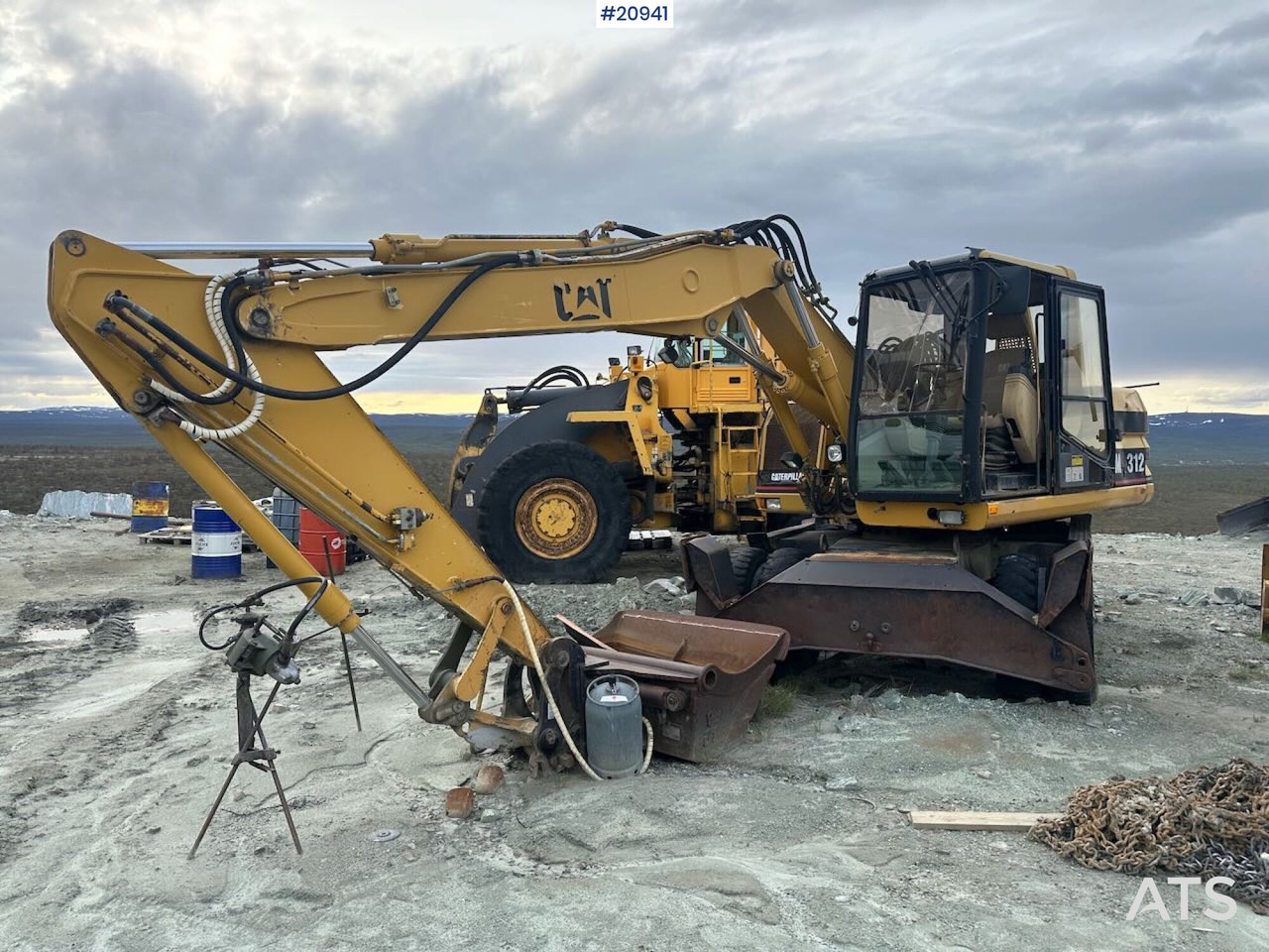 Caterpillar 312 - Hjulgraver: bilde 1 Caterpillar 312 - Hjulgraver: bilde 1
