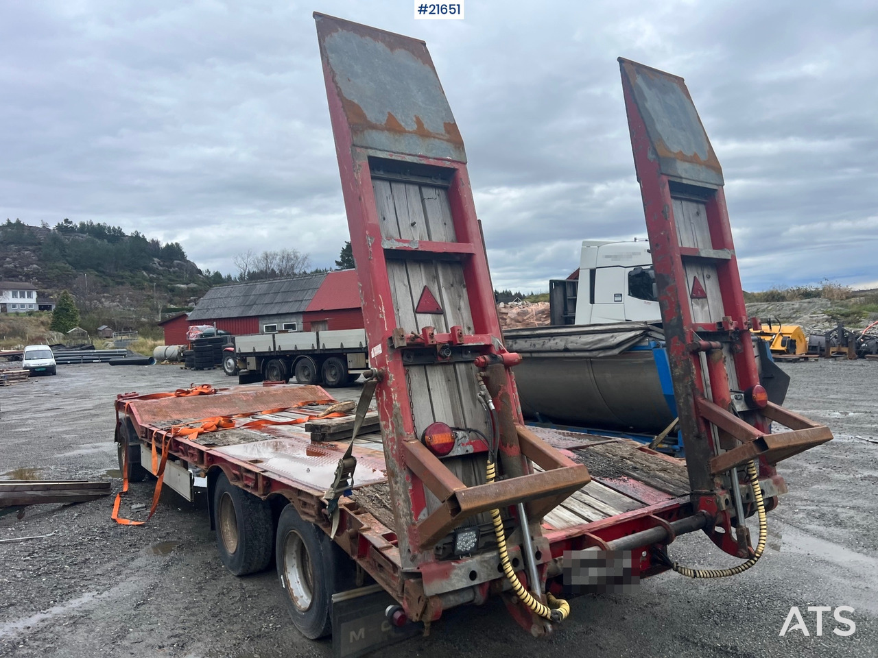 Damm 3 akslet maskinhenger m/ hydrauliske kjørebroer - Transporter tilhenger: bilde 2 Damm 3 akslet maskinhenger m/ hydrauliske kjørebroer - Transporter tilhenger: bilde 2