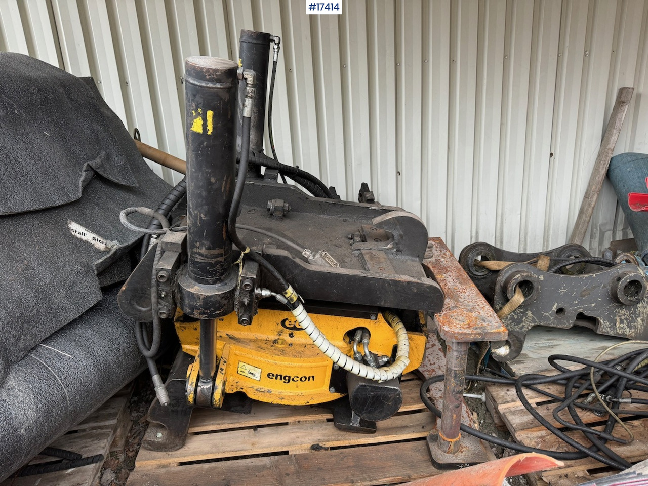 Engcon Rototilt - Tiltrotator for Bygg og anlegg: bilde 2 Engcon Rototilt - Tiltrotator for Bygg og anlegg: bilde 2