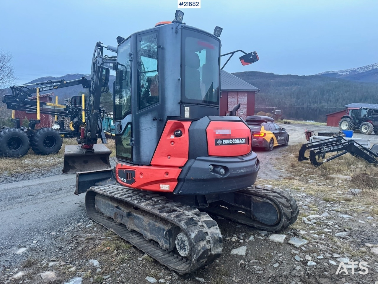 Euromach Eurocomach ES57 Beltegraver m/ Rototilt og 2 skuffer. 1920 timer. - Beltegraver: bilde 4 Euromach Eurocomach ES57 Beltegraver m/ Rototilt og 2 skuffer. 1920 timer. - Beltegraver: bilde 4