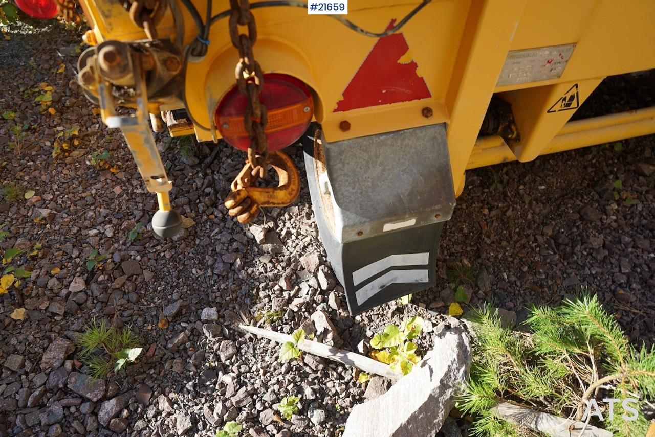 Falköping Falköping sandstrøer for lastebil type LB1000 - Sandstrøer: bilde 5 Falköping Falköping sandstrøer for lastebil type LB1000 - Sandstrøer: bilde 5