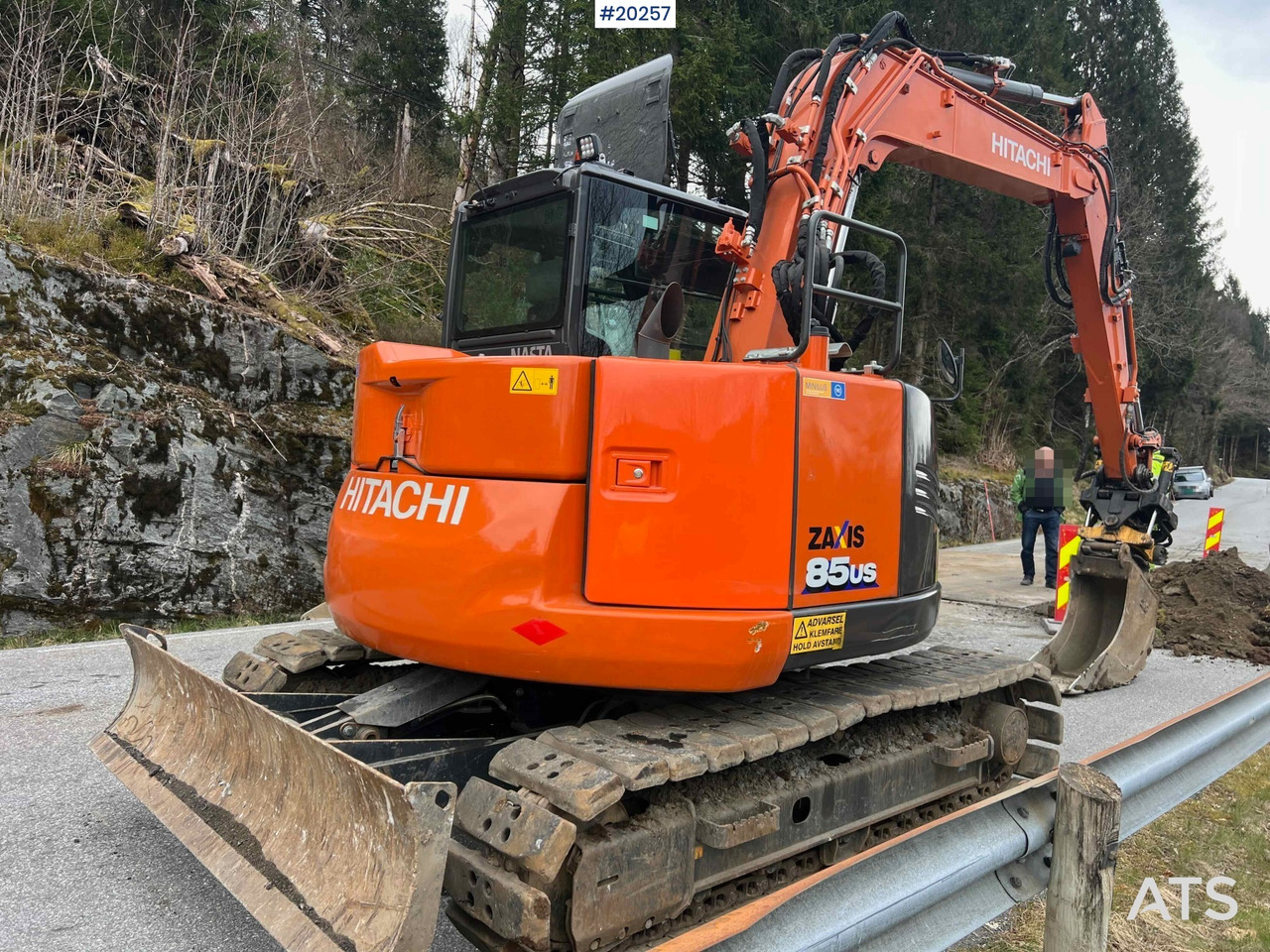 Gravemaskin Hitachi ZX85 US-6: bilde 12 Gravemaskin Hitachi ZX85 US-6: bilde 12