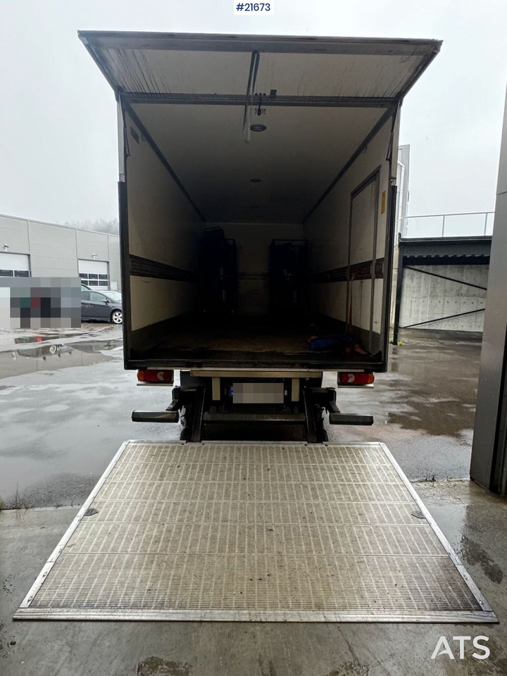 Iveco 75E-210 4x2 skapbil m/ lift SE VIDEO - Skapbil: bilde 4 Iveco 75E-210 4x2 skapbil m/ lift SE VIDEO - Skapbil: bilde 4