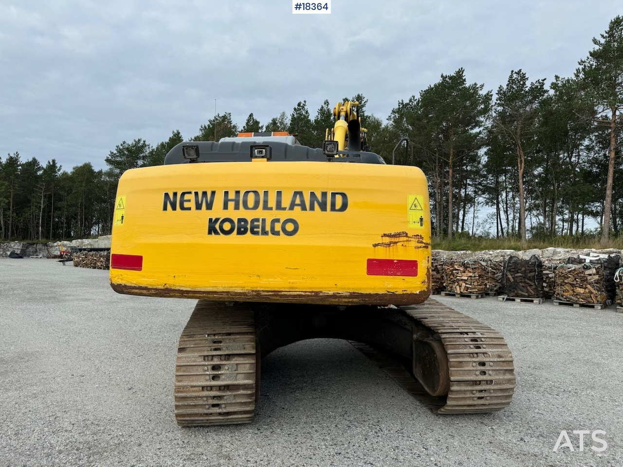 Kobelco E215B - Gravemaskin: bilde 5 Kobelco E215B - Gravemaskin: bilde 5