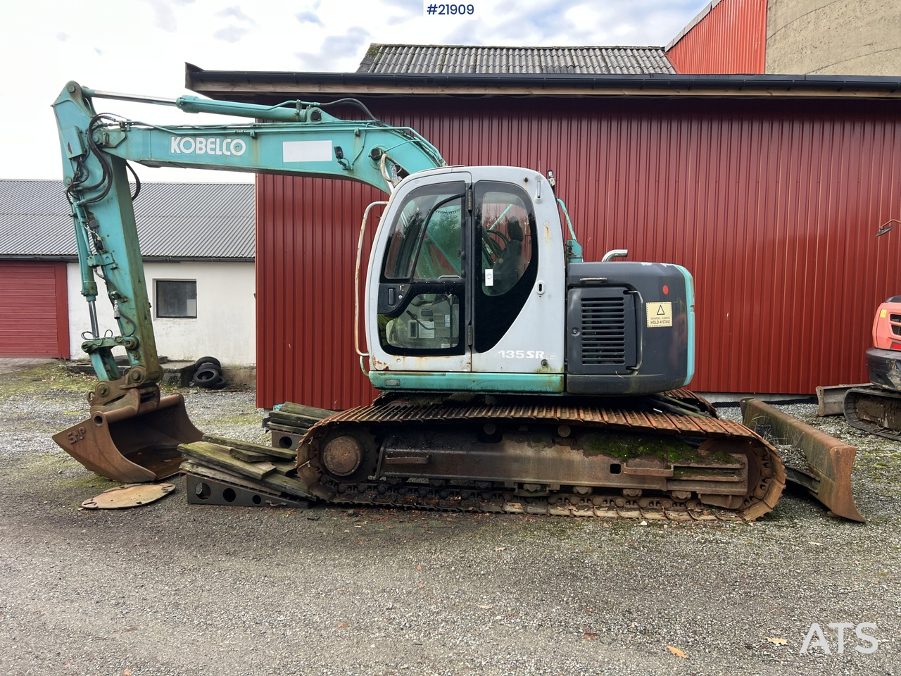 Beltegraver Kobelco sk135SRLC m/ pusseskuffe og graveskuffe: bilde 15