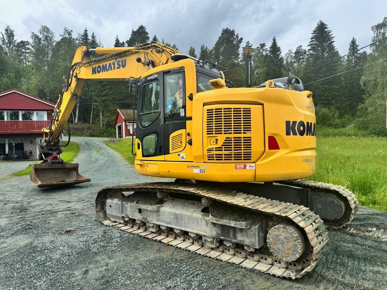 Komatsu PC229USLC-11 - Beltegraver: bilde 4 Komatsu PC229USLC-11 - Beltegraver: bilde 4