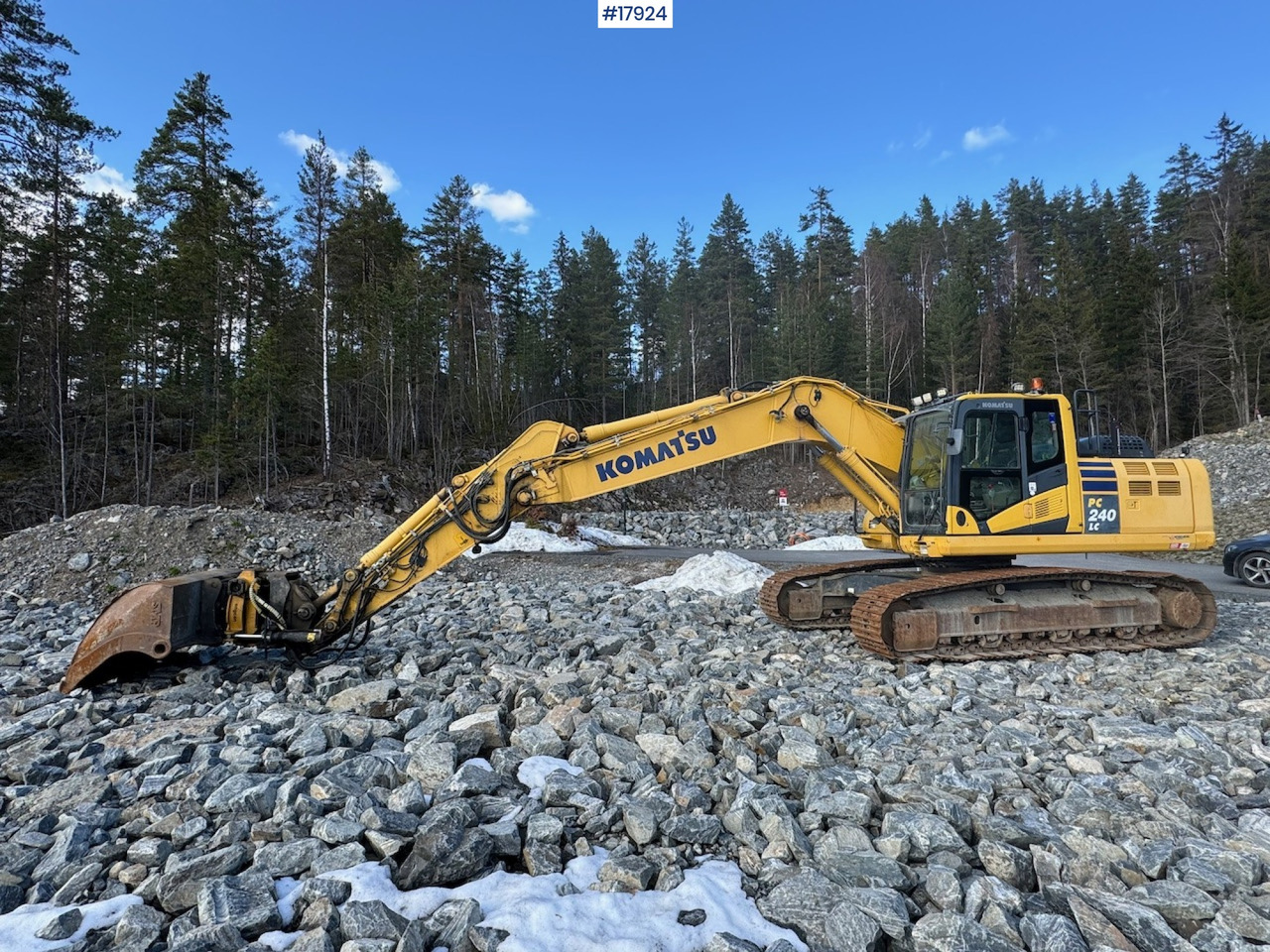 Komatsu PC240LC-10 - Gravemaskin: bilde 1 Komatsu PC240LC-10 - Gravemaskin: bilde 1