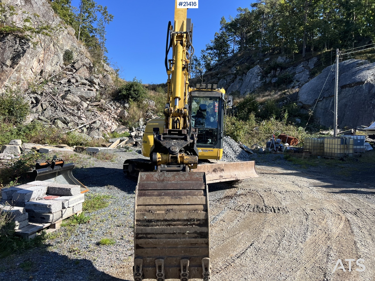 Komatsu PC78us Gravemaskin m/ Rototilt, pusseskuffe, smalskuffe og graveskuffe - Beltegraver: bilde 5 Komatsu PC78us Gravemaskin m/ Rototilt, pusseskuffe, smalskuffe og graveskuffe - Beltegraver: bilde 5