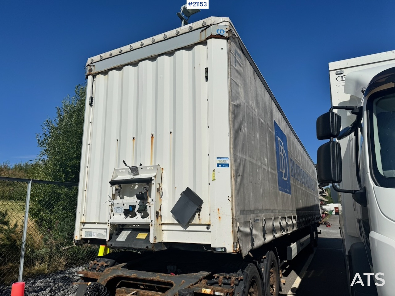 Krone Krone Citysemi - Kapellhenger: bilde 1 Krone Krone Citysemi - Kapellhenger: bilde 1