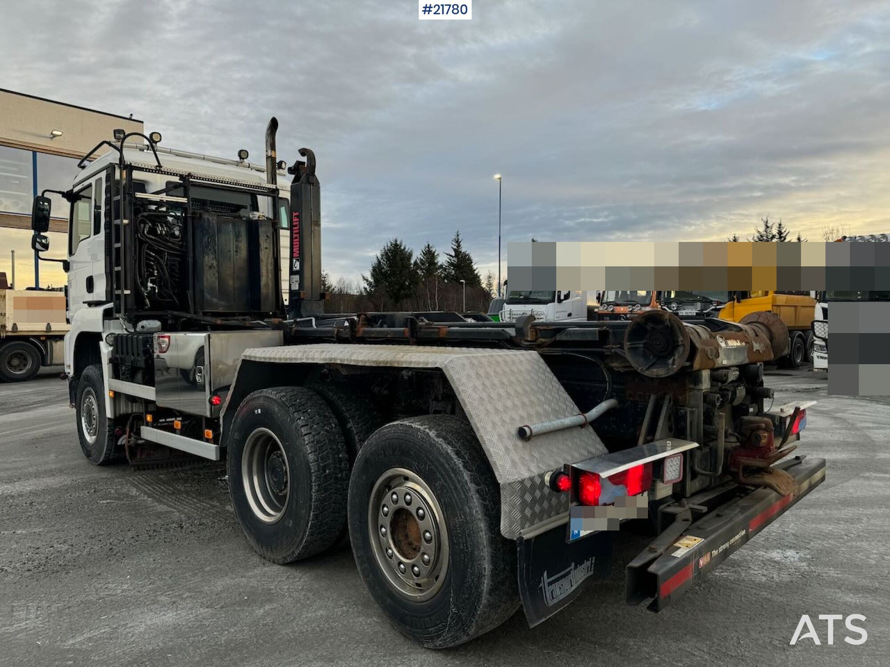 MAN TGS 28.480 6x4 brøyterigget Krokbil m/ underliggende skjær og kranhydraulikk. - Krokbil: bilde 4 MAN TGS 28.480 6x4 brøyterigget Krokbil m/ underliggende skjær og kranhydraulikk. - Krokbil: bilde 4