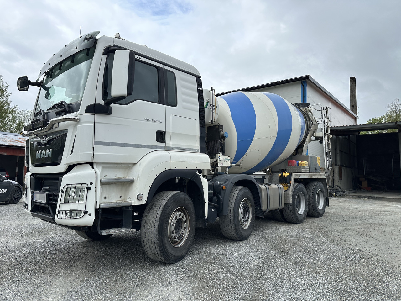 MAN TGS 35.510 8x4 betongbil med 9 meter hydr. renne (gullavtale) - Betongbil: bilde 1 MAN TGS 35.510 8x4 betongbil med 9 meter hydr. renne (gullavtale) - Betongbil: bilde 1