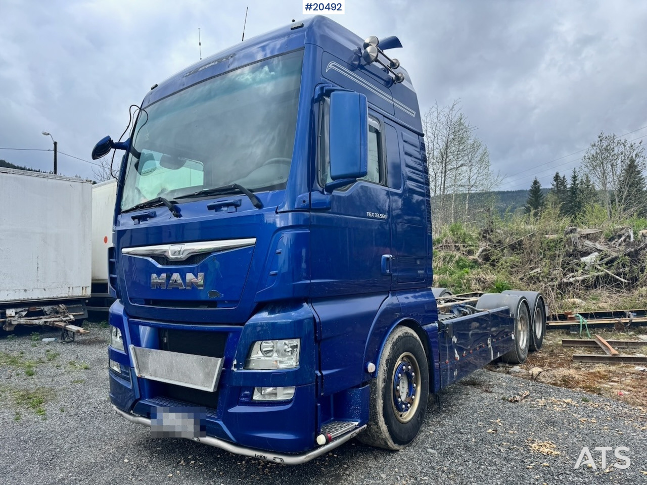 MAN TGX 33.560 - Chassis lastebil: bilde 1 MAN TGX 33.560 - Chassis lastebil: bilde 1