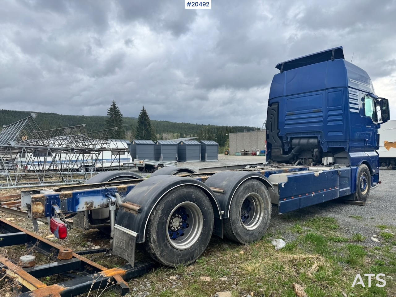 MAN TGX 33.560 - Chassis lastebil: bilde 4 MAN TGX 33.560 - Chassis lastebil: bilde 4