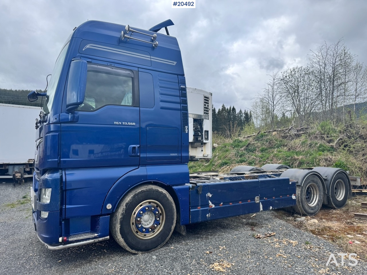 MAN TGX 33.560 - Chassis lastebil: bilde 2 MAN TGX 33.560 - Chassis lastebil: bilde 2
