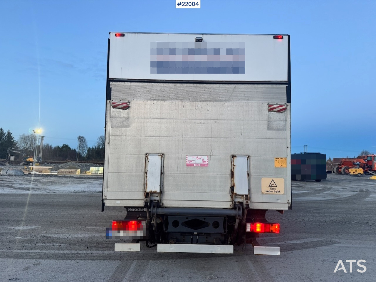 Mercedes 2012 Mercedes Atego 818 Skapbil m/ Løftelem. 140 000 km! - Skapbil: bilde 5 Mercedes 2012 Mercedes Atego 818 Skapbil m/ Løftelem. 140 000 km! - Skapbil: bilde 5