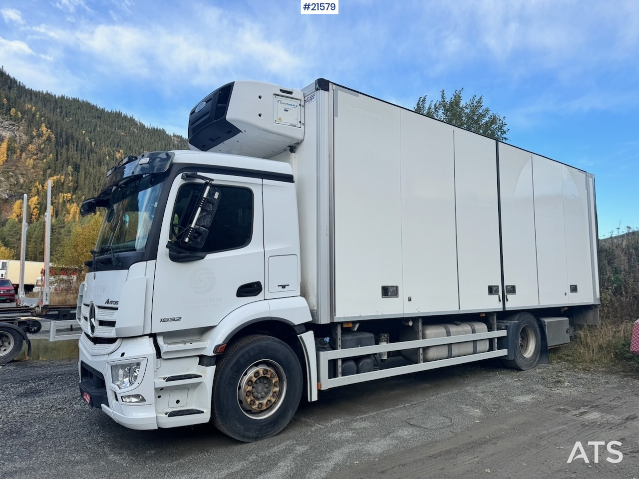 Mercedes-Benz Antos 1832 m/ Full sideåpning og Kjøl/frys. - Skapbil: bilde 2 Mercedes-Benz Antos 1832 m/ Full sideåpning og Kjøl/frys. - Skapbil: bilde 2
