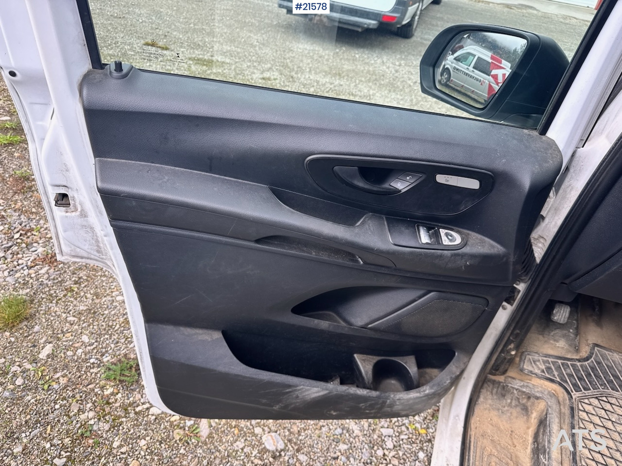 Leie Mercedes-Benz VITO Mercedes-Benz VITO: bilde 29