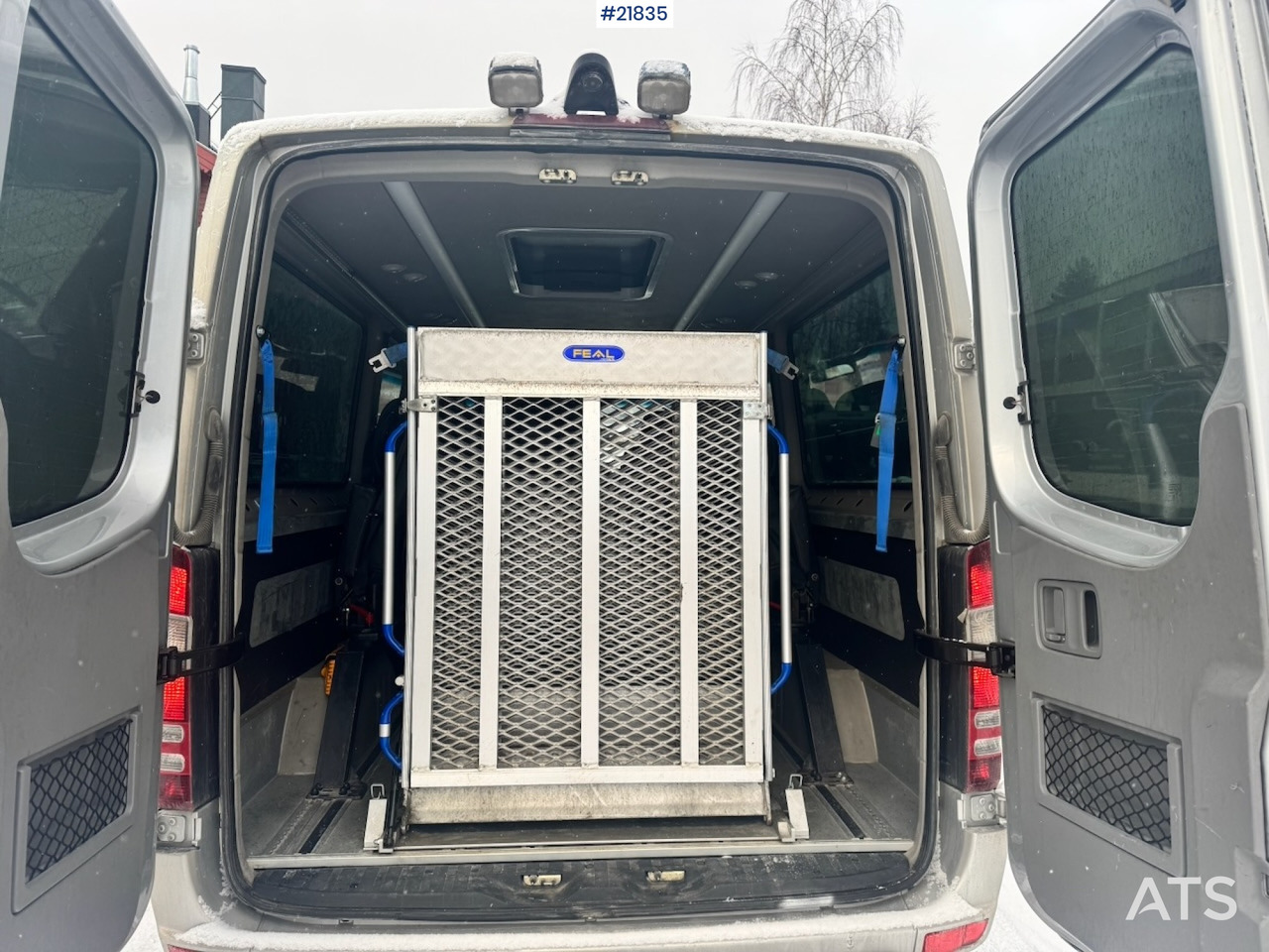 Leie Mercedes Sprinter 316 Minibuss. 9 seter og Rullestolrampe. SE VIDEO Mercedes Sprinter 316 Minibuss. 9 seter og Rullestolrampe. SE VIDEO: bilde 18