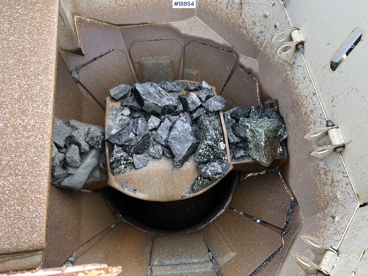 Leie Metso LokoTrack LT 220GP Konknuser m/ Forsikt Metso LokoTrack LT 220GP Konknuser m/ Forsikt: bilde 25 Leie Metso LokoTrack LT 220GP Konknuser m/ Forsikt Metso LokoTrack LT 220GP Konknuser m/ Forsikt: bilde 25