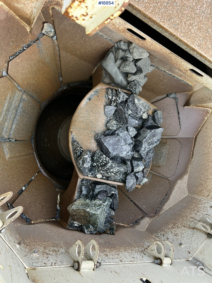 Leie Metso LokoTrack LT 220GP Konknuser m/ Forsikt Metso LokoTrack LT 220GP Konknuser m/ Forsikt: bilde 20 Leie Metso LokoTrack LT 220GP Konknuser m/ Forsikt Metso LokoTrack LT 220GP Konknuser m/ Forsikt: bilde 20