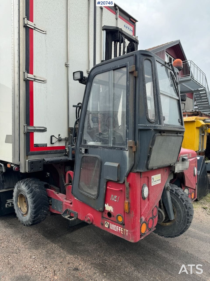 Moffett M4 25.4 - Medbringertruck: bilde 2 Moffett M4 25.4 - Medbringertruck: bilde 2