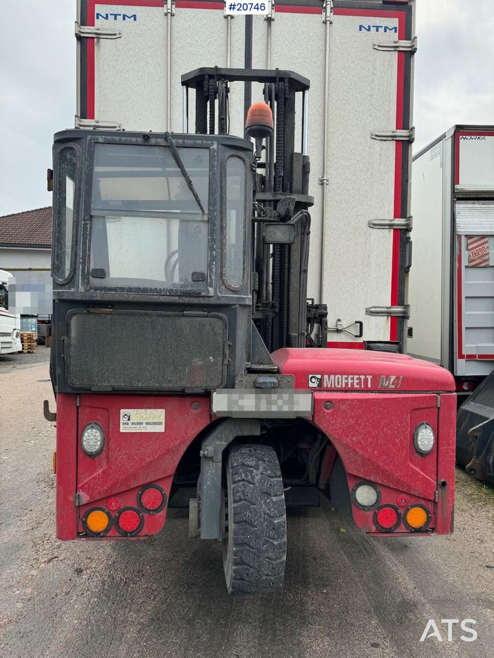 Moffett M4 25.4 - Medbringertruck: bilde 3 Moffett M4 25.4 - Medbringertruck: bilde 3