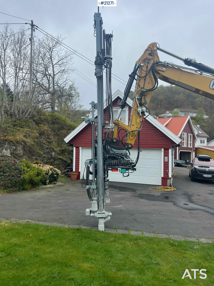 Montabert micro borretårn betydelig oppgradert m/ hc25 hammer og stangskifter - Borustyr: bilde 2 Montabert micro borretårn betydelig oppgradert m/ hc25 hammer og stangskifter - Borustyr: bilde 2