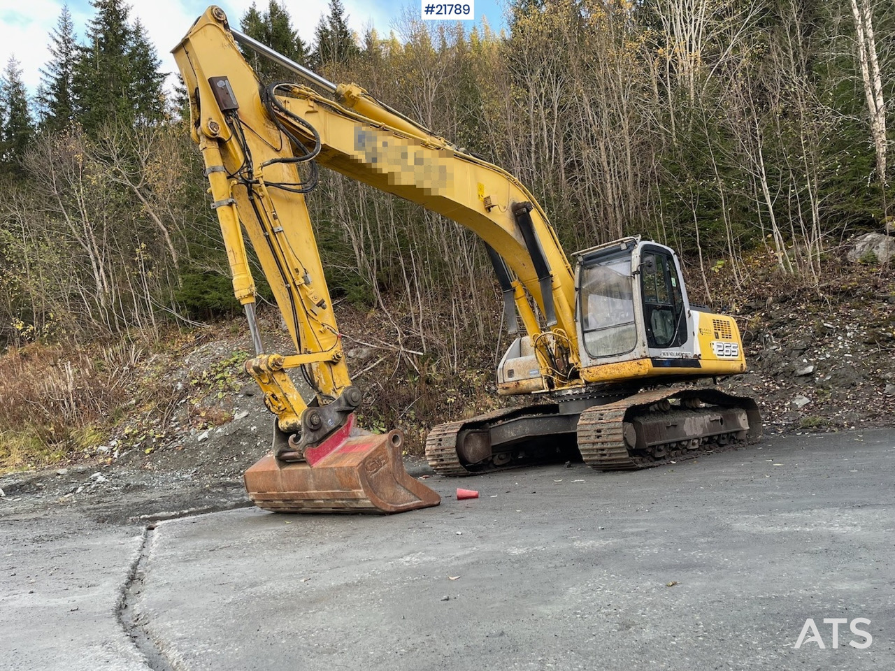 New Holland E265 med graveskuffe - Beltegraver: bilde 2 New Holland E265 med graveskuffe - Beltegraver: bilde 2