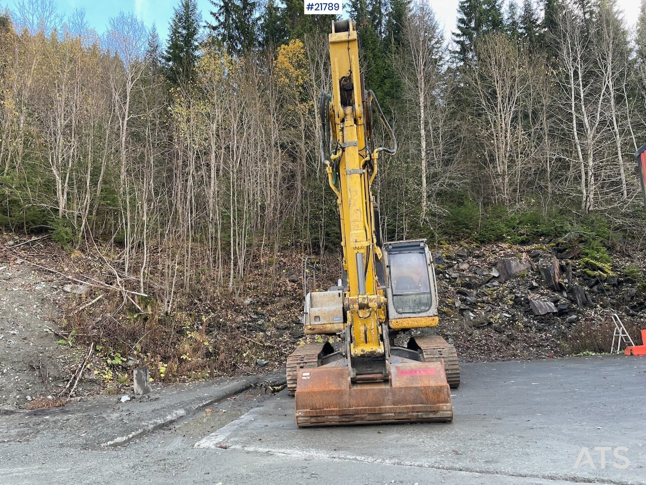 New Holland E265 med graveskuffe - Beltegraver: bilde 3 New Holland E265 med graveskuffe - Beltegraver: bilde 3