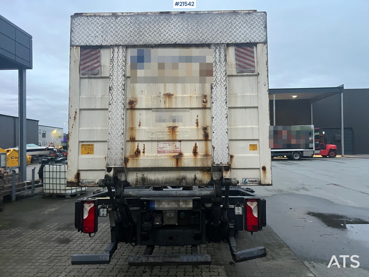 Chassis lastebil Scania P420 6x2 chassi m/ lift Rep.Objekt: bilde 24 Chassis lastebil Scania P420 6x2 chassi m/ lift Rep.Objekt: bilde 24