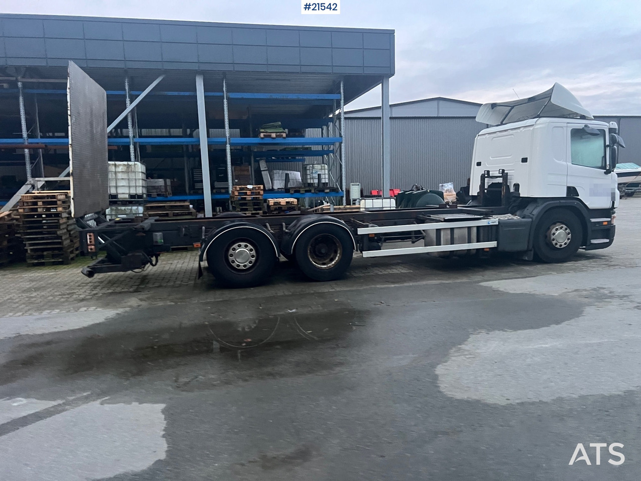 Chassis lastebil Scania P420 6x2 chassi m/ lift Rep.Objekt: bilde 15 Chassis lastebil Scania P420 6x2 chassi m/ lift Rep.Objekt: bilde 15