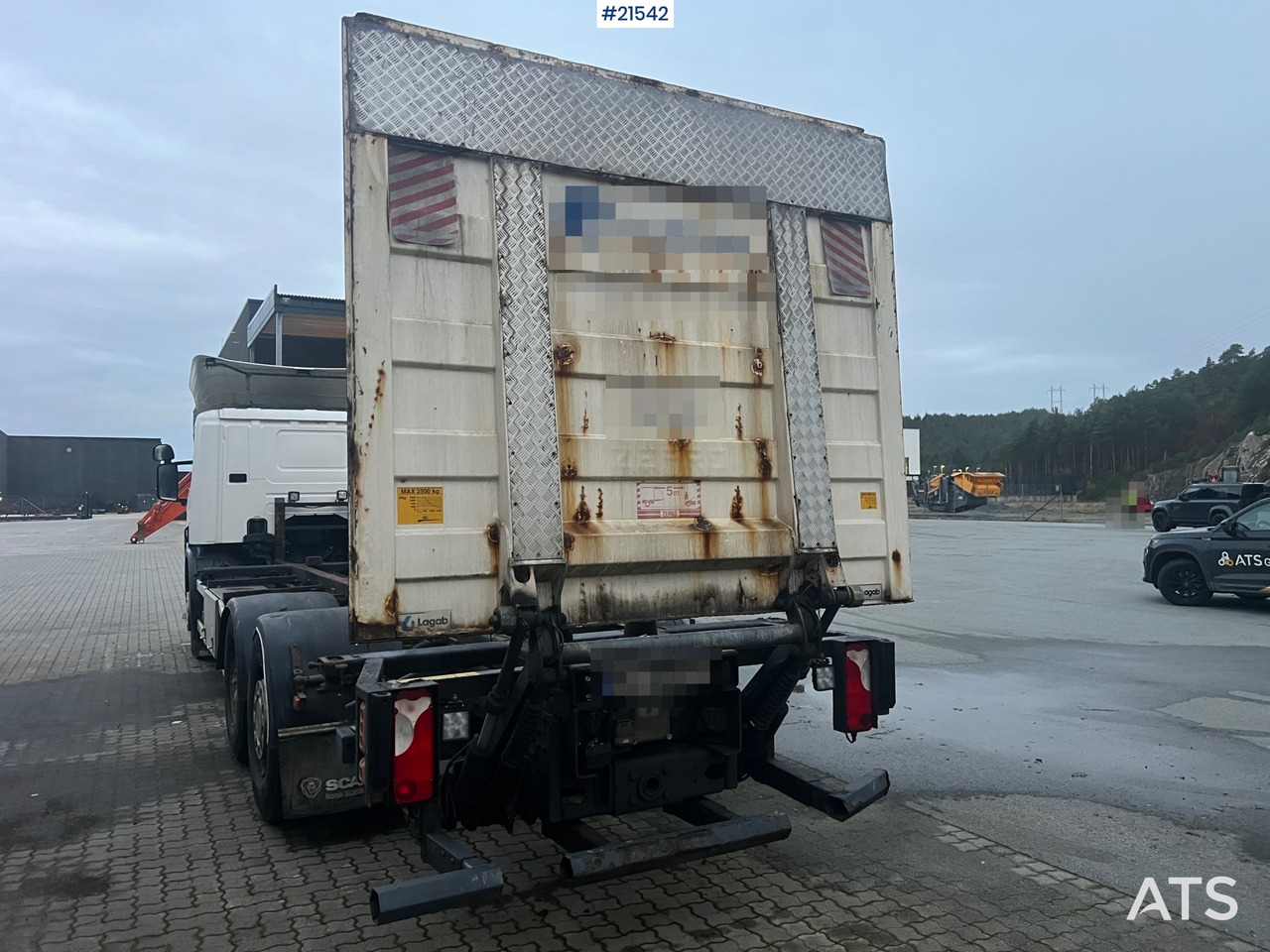 Chassis lastebil Scania P420 6x2 chassi m/ lift Rep.Objekt: bilde 26 Chassis lastebil Scania P420 6x2 chassi m/ lift Rep.Objekt: bilde 26