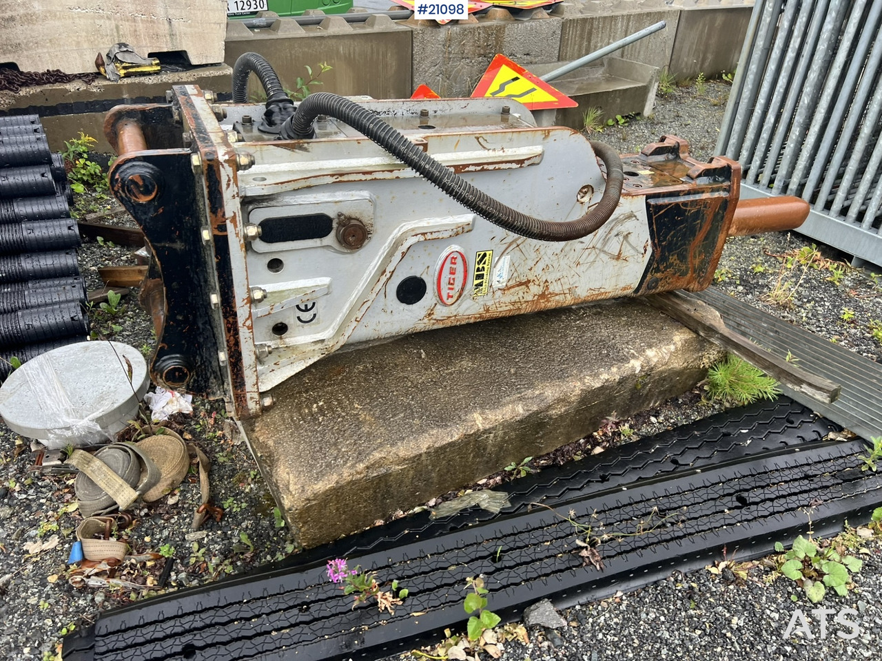 Tiger KH-1500sll - Hydraulisk hammer: bilde 3 Tiger KH-1500sll - Hydraulisk hammer: bilde 3