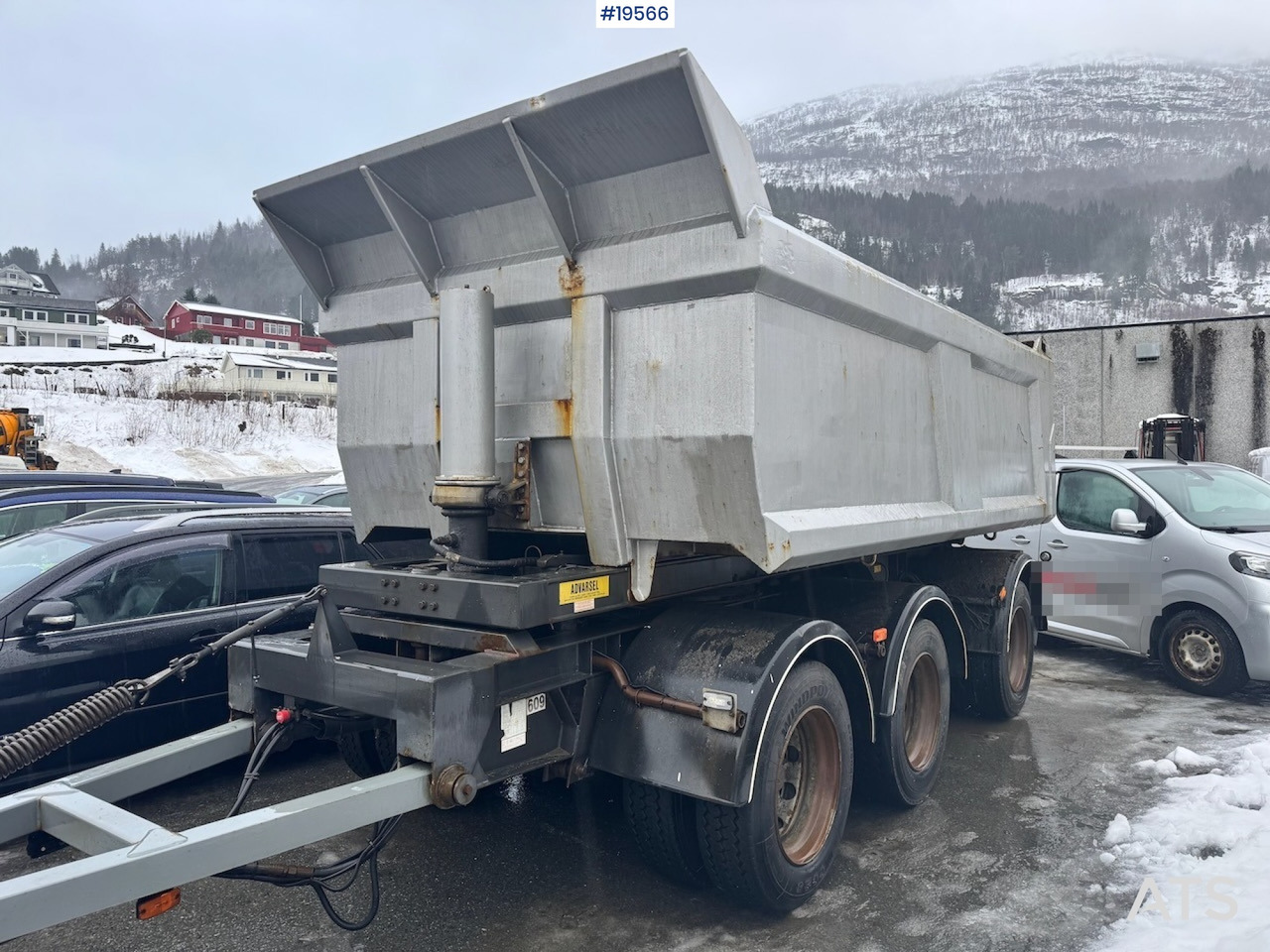 Triolift tippslep - Tipphenger: bilde 1 Triolift tippslep - Tipphenger: bilde 1