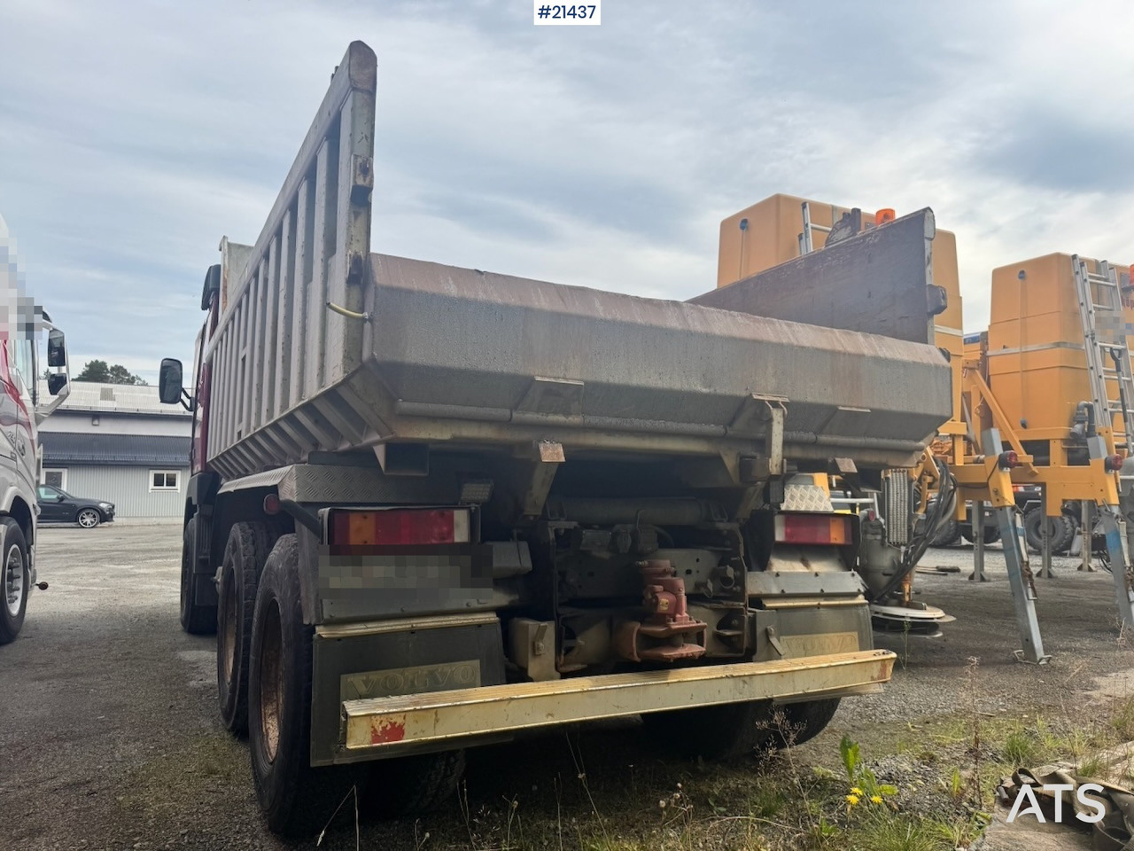Volvo FH12 420 - Tippbil: bilde 4 Volvo FH12 420 - Tippbil: bilde 4