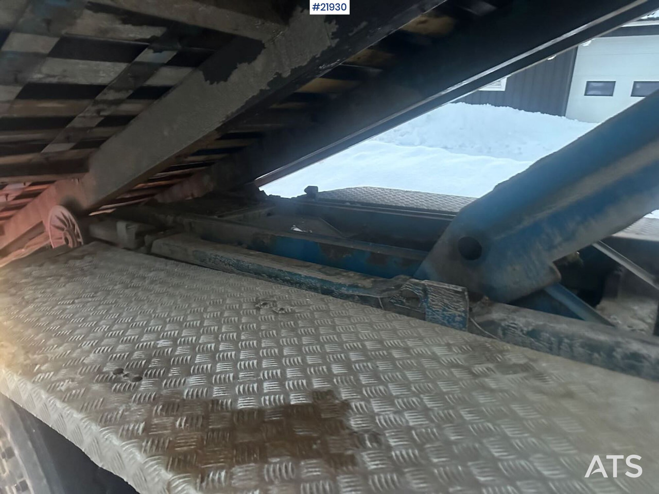 Krokbil Volvo FH12 brøyterigget krokbil m/ danskerumpe og flak. SE VIDEO: bilde 23 Krokbil Volvo FH12 brøyterigget krokbil m/ danskerumpe og flak. SE VIDEO: bilde 23