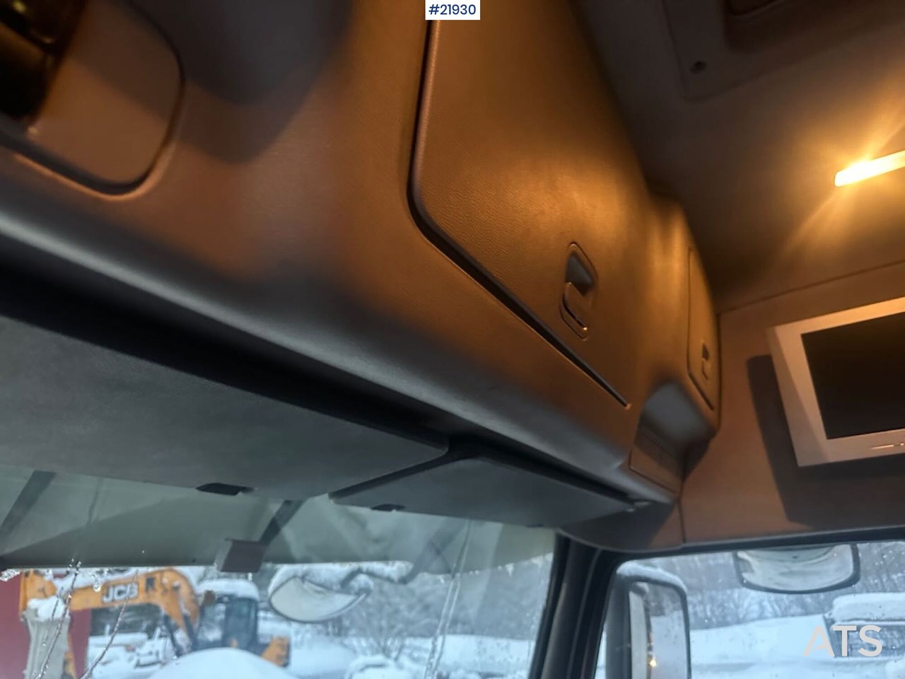 Krokbil Volvo FH12 brøyterigget krokbil m/ danskerumpe og flak. SE VIDEO: bilde 37 Krokbil Volvo FH12 brøyterigget krokbil m/ danskerumpe og flak. SE VIDEO: bilde 37