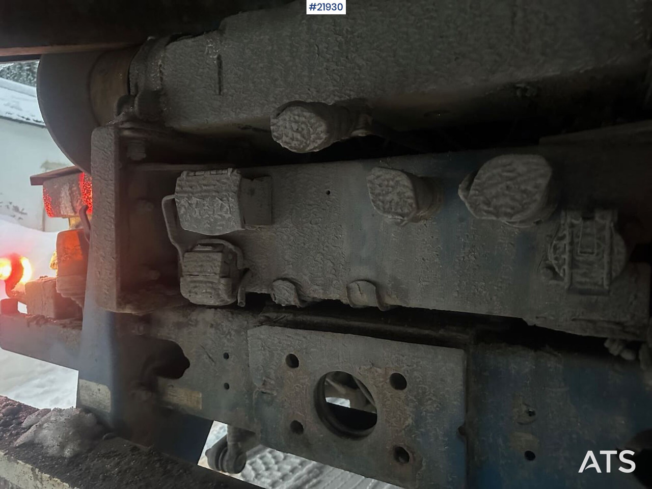 Krokbil Volvo FH12 brøyterigget krokbil m/ danskerumpe og flak. SE VIDEO: bilde 26 Krokbil Volvo FH12 brøyterigget krokbil m/ danskerumpe og flak. SE VIDEO: bilde 26