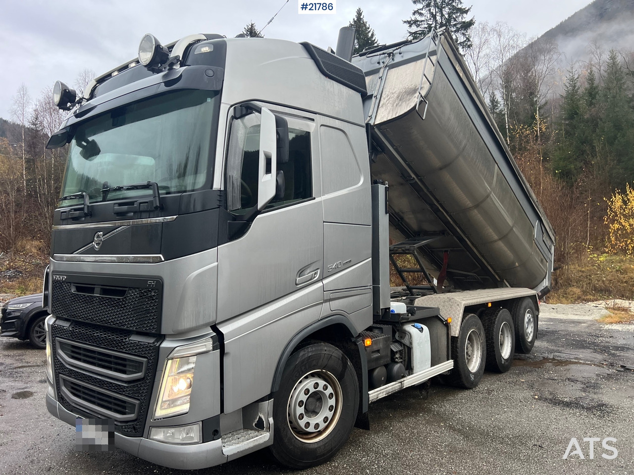 Volvo FH540 8x4 asfaltbil m/ mtdk k218 2 akslet asfalthenger - Tippbil: bilde 1 Volvo FH540 8x4 asfaltbil m/ mtdk k218 2 akslet asfalthenger - Tippbil: bilde 1