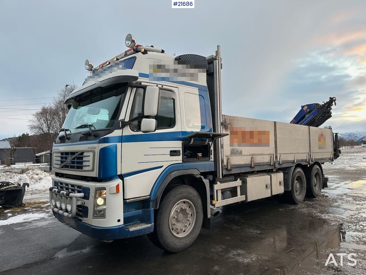 Volvo FM12 Globetrotter 6x4 kranbil m/ bak montert 18 t/m kran og vinsj. SE VIDEO - Kranbil: bilde 2 Volvo FM12 Globetrotter 6x4 kranbil m/ bak montert 18 t/m kran og vinsj. SE VIDEO - Kranbil: bilde 2