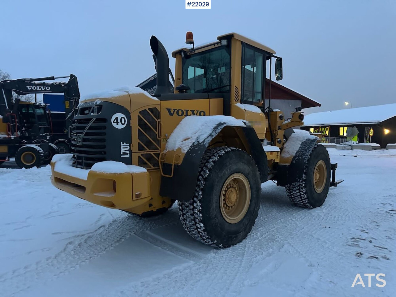Volvo L70F hjullaster m/ vinter- og sommerdekk og planeringskuffe. En eier! Se video - Hjullaster: bilde 4 Volvo L70F hjullaster m/ vinter- og sommerdekk og planeringskuffe. En eier! Se video - Hjullaster: bilde 4