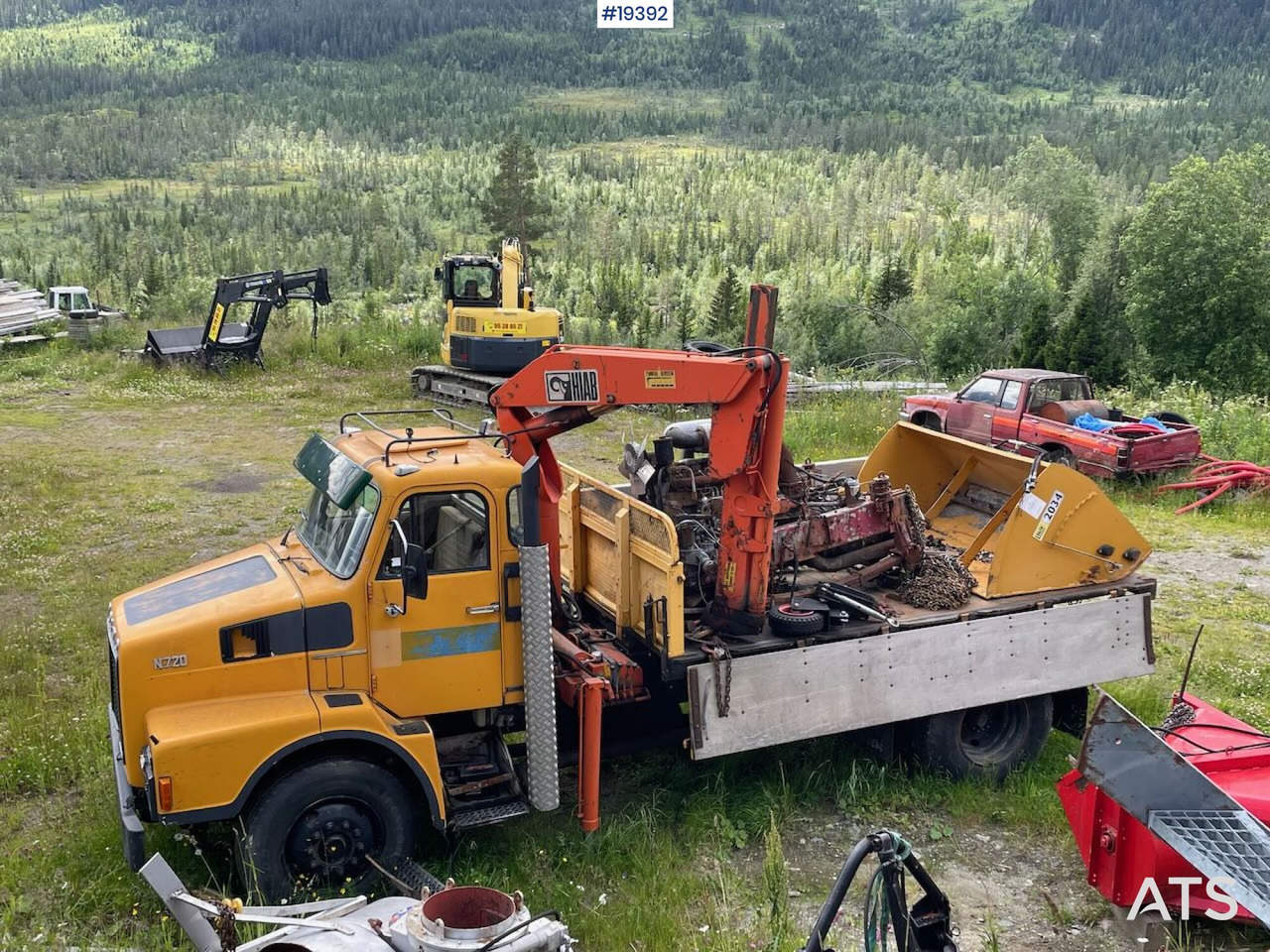 Volvo N720 - Planbil, Kranbil: bilde 4 Volvo N720 - Planbil, Kranbil: bilde 4
