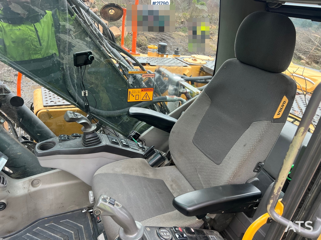 Gravemaskin Volvo ec210cl gravemaskin m/ rototilt, pusseskuffe og tannskuffe: bilde 23 Gravemaskin Volvo ec210cl gravemaskin m/ rototilt, pusseskuffe og tannskuffe: bilde 23