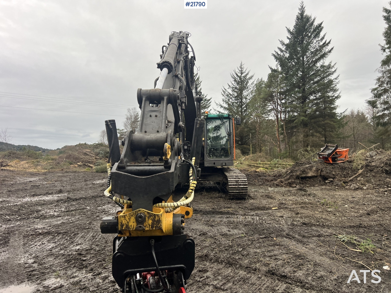 Volvo ec210cl gravemaskin m/ rototilt, pusseskuffe og tannskuffe - Gravemaskin: bilde 3 Volvo ec210cl gravemaskin m/ rototilt, pusseskuffe og tannskuffe - Gravemaskin: bilde 3
