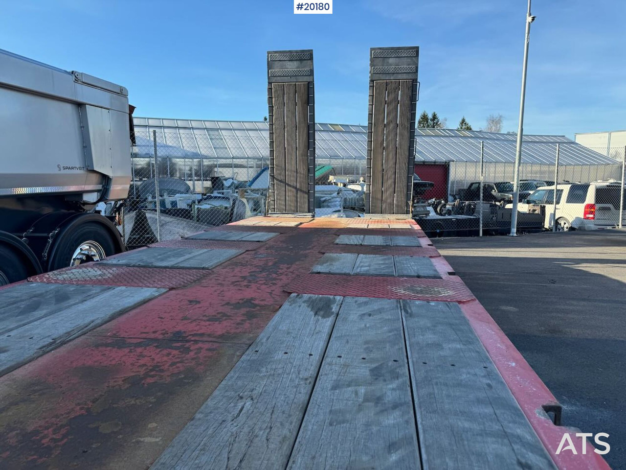 Wielton NJ3 - Lavloader semitrailer: bilde 2 Wielton NJ3 - Lavloader semitrailer: bilde 2