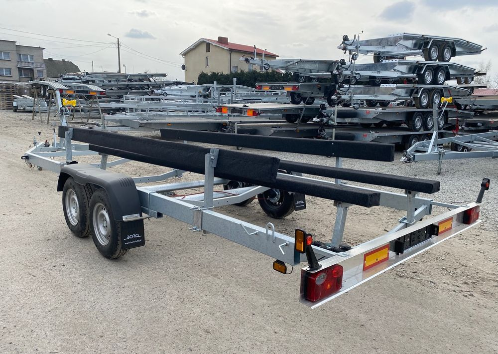 Boro PRZYCZEPA PODŁODZIOWA STYL AMERYKAŃSKI 7,30m - Båthenger: bilde 3 Boro PRZYCZEPA PODŁODZIOWA STYL AMERYKAŃSKI 7,30m - Båthenger: bilde 3